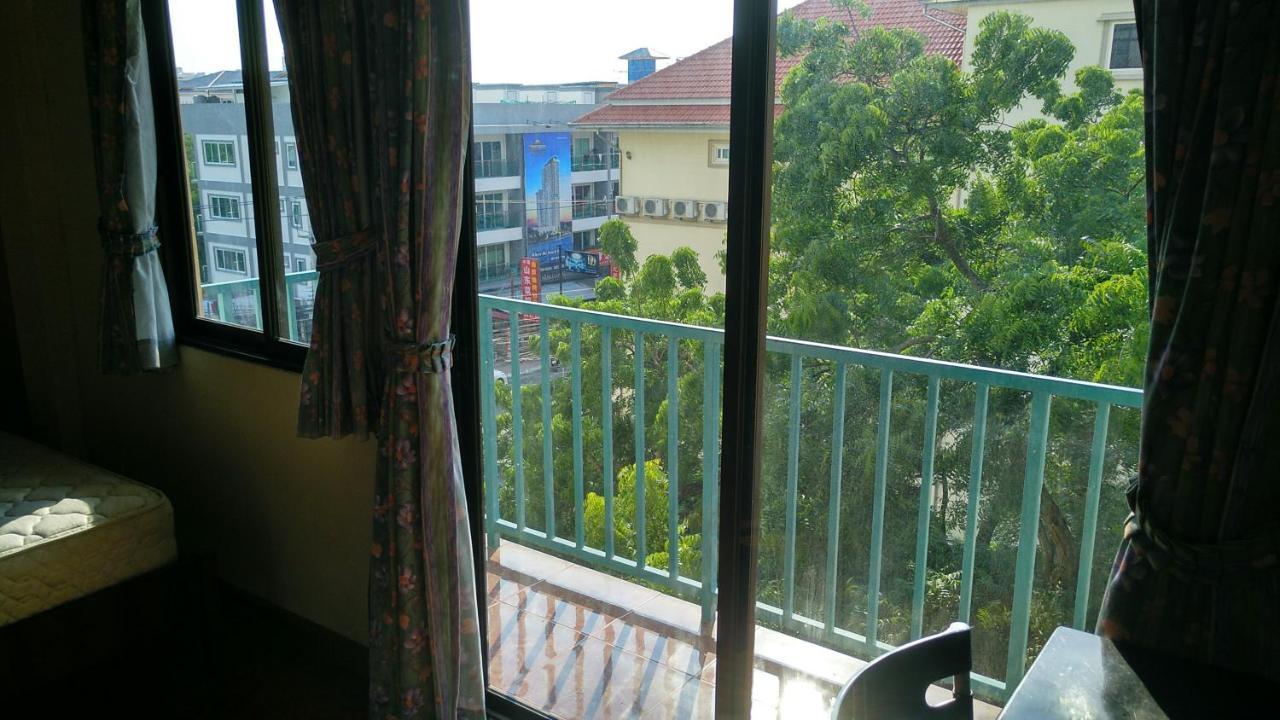Guestpat Casabella Hotel Патая Екстериор снимка