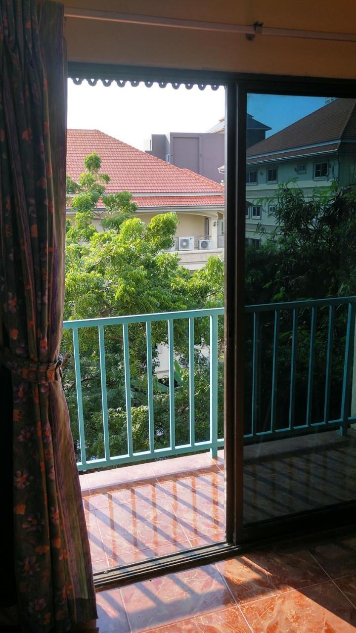Guestpat Casabella Hotel Патая Екстериор снимка